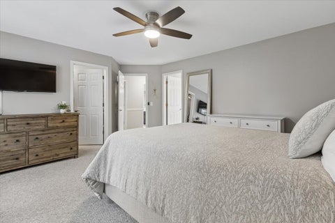 Tiny photo for 708 Burr Oak Lane #B, Prospect Heights, IL 60070 (MLS # 12776835)