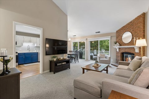 Tiny photo for 708 Burr Oak Lane #B, Prospect Heights, IL 60070 (MLS # 12776835)
