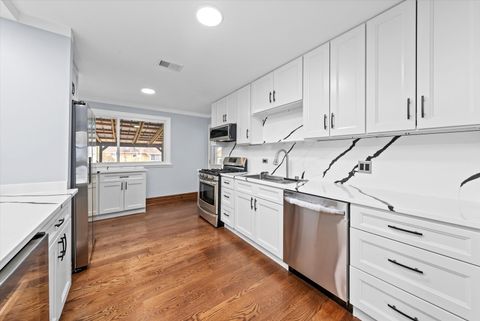 Tiny photo for 9254 Austin Avenue, Oak Lawn, IL 60453 (MLS # 12523564)