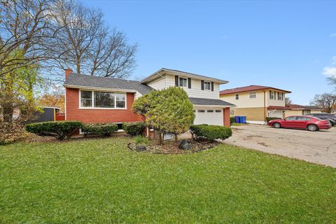 Tiny photo for 9254 Austin Avenue, Oak Lawn, IL 60453 (MLS # 12523564)