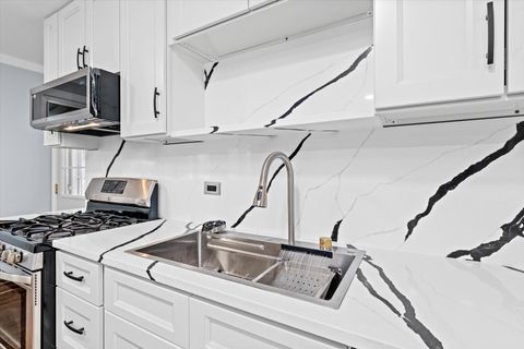 Tiny photo for 9254 Austin Avenue, Oak Lawn, IL 60453 (MLS # 12523564)