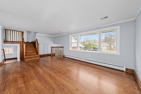 Tiny photo for 9254 Austin Avenue, Oak Lawn, IL 60453 (MLS # 12523564)