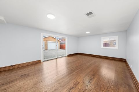 Tiny photo for 9254 Austin Avenue, Oak Lawn, IL 60453 (MLS # 12523564)