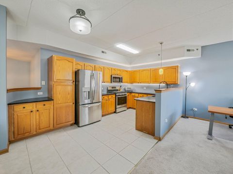 Tiny photo for 3135 Town Square Drive #104, Rolling Meadows, IL 60008 (MLS # 12610059)