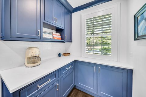 Tiny photo for 32 Otis Road, Barrington Hills, IL 60010 (MLS # 12657771)