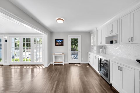 Tiny photo for 32 Otis Road, Barrington Hills, IL 60010 (MLS # 12657771)