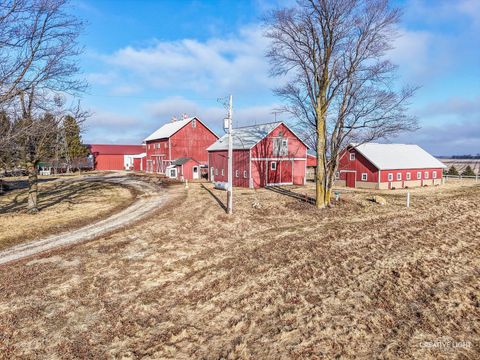 Tiny photo for 10256 Somonauk Road, Hinckley, IL 60520 (MLS # 12550236)