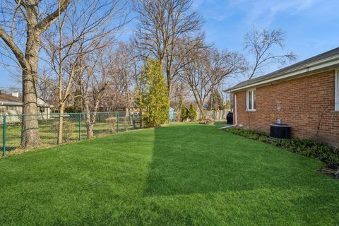 Tiny photo for Northbrook, IL 60062 (MLS # 12599585)
