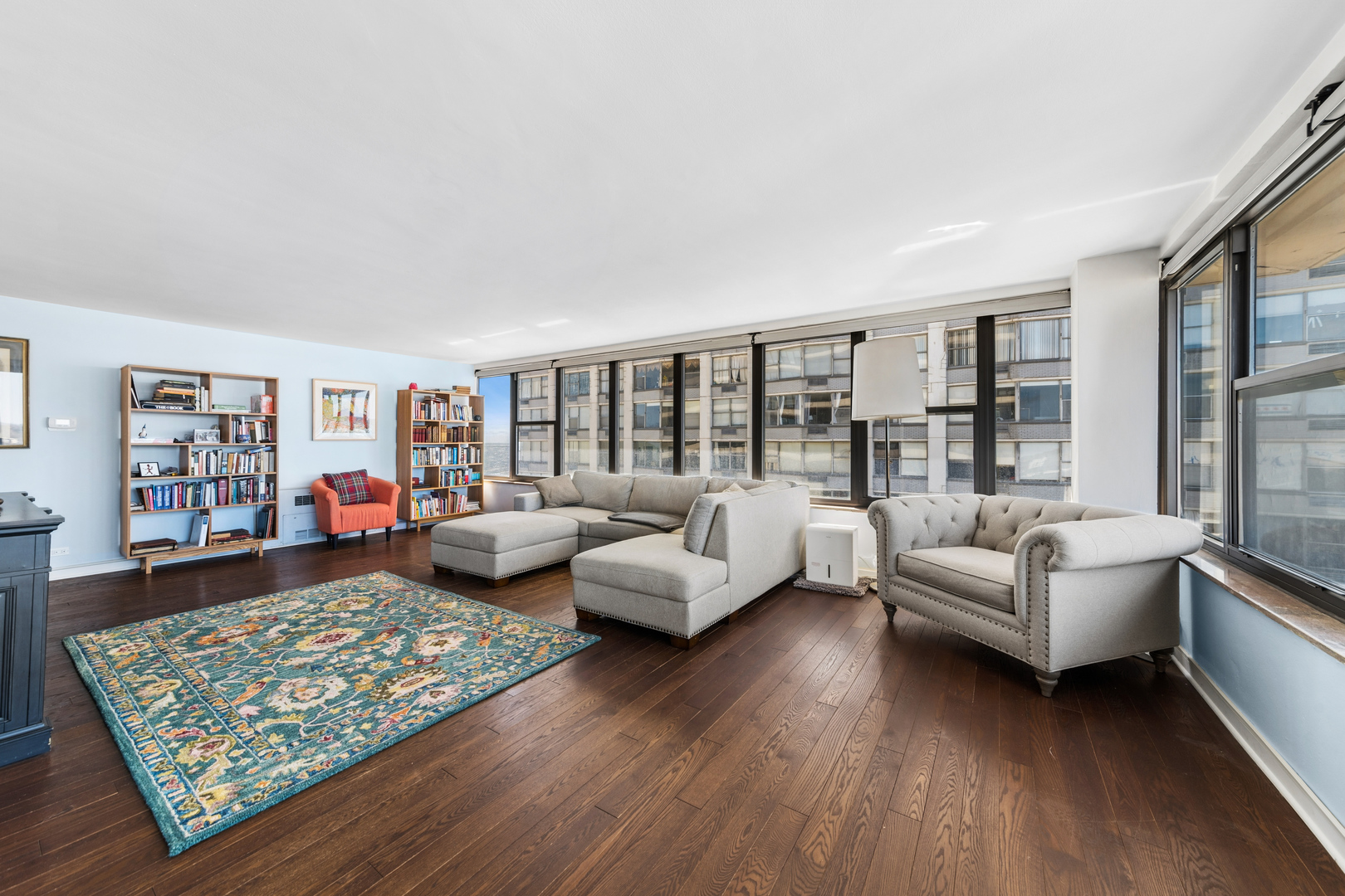 5801 N Sheridan Road 14A