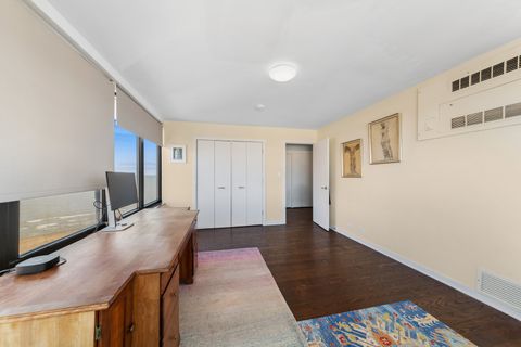 Tiny photo for 5801 N Sheridan Road #14A, Chicago, IL 60660 (MLS # 12609036)