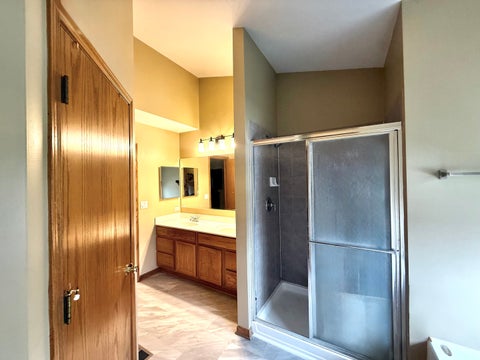 Tiny photo for 16150 Laurel Oak Drive, Crest Hill, IL 60403 (MLS # 12770260)