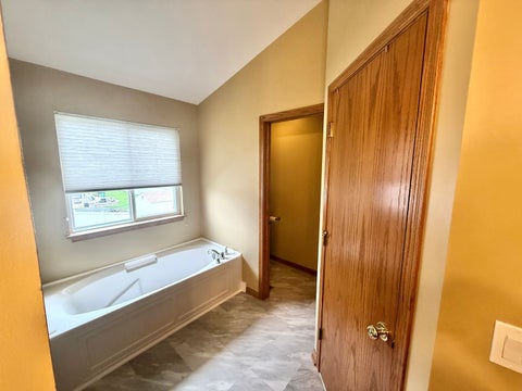 Tiny photo for 16150 Laurel Oak Drive, Crest Hill, IL 60403 (MLS # 12770260)