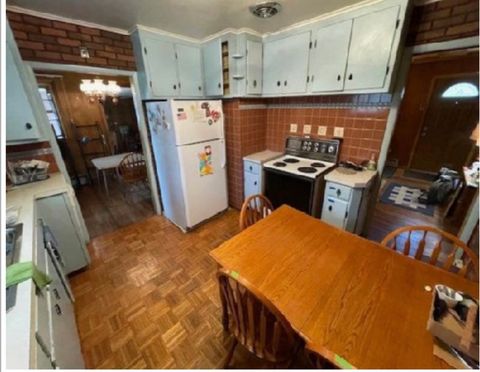 Tiny photo for 10009 Meadow Lane, Des Plaines, IL 60016 (MLS # 12512978)