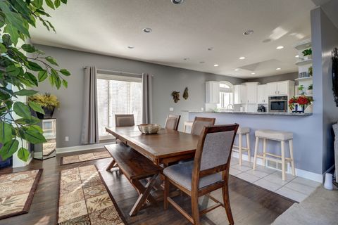 Tiny photo for 1117 Melody Hills Drive, Fulton, IL 61252 (MLS # 12573656)