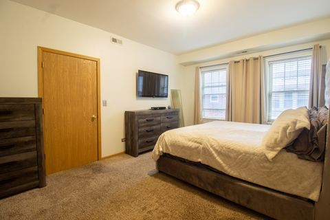 Tiny photo for 2335 E 70th Place #205, Chicago, IL 60649 (MLS # 12697091)