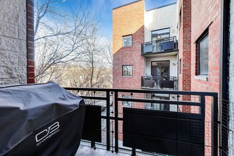 Tiny photo for 2317 W Wolfram Street #415, Chicago, IL 60618 (MLS # 12575174)