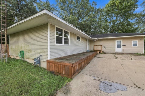 Tiny photo for 1572 Winnetka Street, Dixon, IL 61021 (MLS # 12767000)