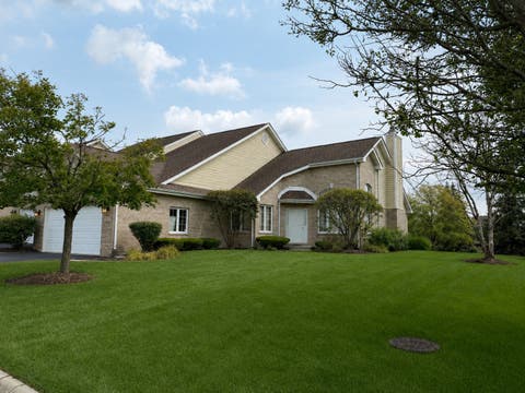 Photo of 10427 Songbird Circle, Orland Park, IL 60467 (MLS # 12731084)