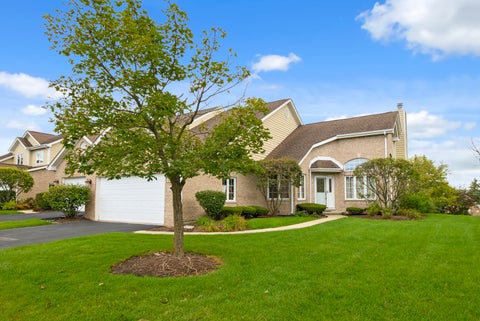 Tiny photo for 10427 Songbird Circle, Orland Park, IL 60467 (MLS # 12731084)