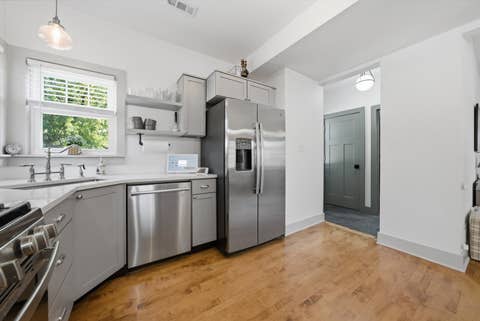 Tiny photo for 8423 Greenview Avenue, Brookfield, IL 60513 (MLS # 12712026)