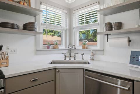 Tiny photo for 8423 Greenview Avenue, Brookfield, IL 60513 (MLS # 12712026)