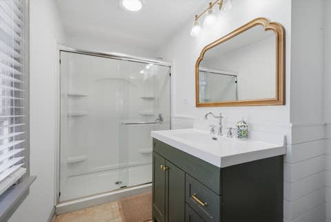 Tiny photo for 8423 Greenview Avenue, Brookfield, IL 60513 (MLS # 12712026)