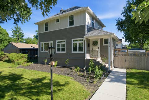 Photo of 8423 Greenview Avenue, Brookfield, IL 60513 (MLS # 12712026)