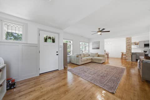 Tiny photo for 8423 Greenview Avenue, Brookfield, IL 60513 (MLS # 12712026)