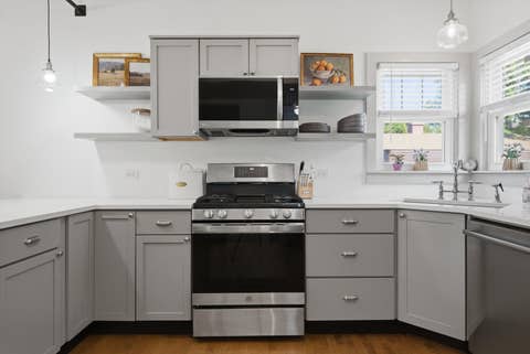 Tiny photo for 8423 Greenview Avenue, Brookfield, IL 60513 (MLS # 12712026)