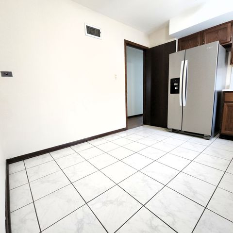 Tiny photo for 11550 Kolin Avenue, Alsip, IL 60803 (MLS # 12577922)