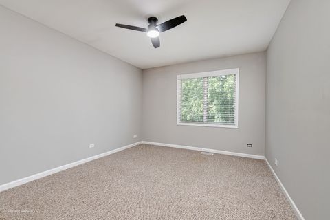 Tiny photo for 573 W Babcock Avenue, Elmhurst, IL 60126 (MLS # 12463985)