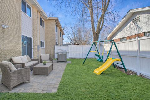 Tiny photo for 920 Dodge Avenue, Evanston, IL 60202 (MLS # 12580496)