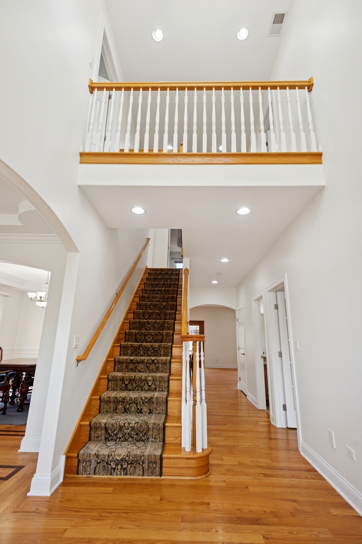 6160 N Nassau Avenue