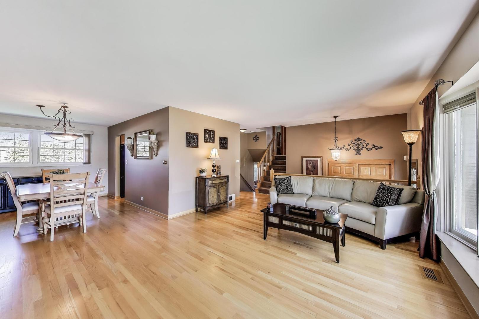 2210 E Michael Manor Lane