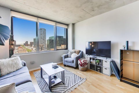Tiny photo for 659 W Randolph Street #1711, Chicago, IL 60661 (MLS # 12658668)