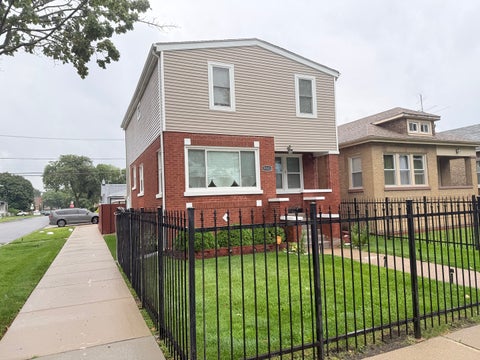 Photo of 9101 S Racine Avenue, Chicago, IL 60620 (MLS # 12728459)