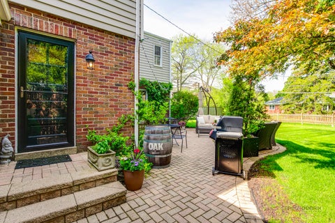 Tiny photo for 912 OXFORD Road, Deerfield, IL 60015 (MLS # 12661000)