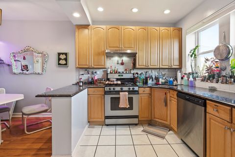 Tiny photo for 4006 W Nelson Street #6B, Chicago, IL 60641 (MLS # 12607132)