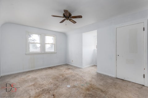 Tiny photo for 217 20th Avenue, Ottawa, IL 61350 (MLS # 12693961)
