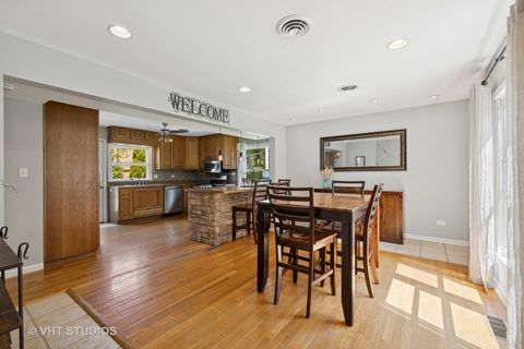 Tiny photo for 362 Oxford Lane, Lakewood, IL 60014 (MLS # 12446305)