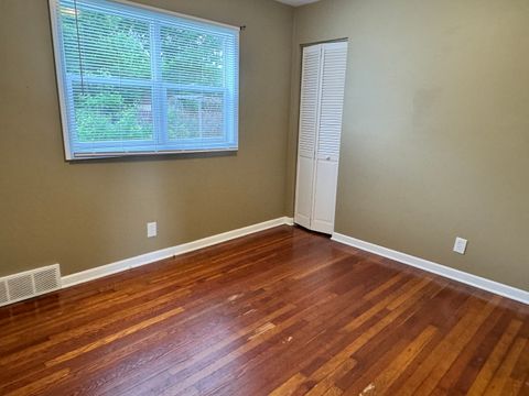 Tiny photo for 16 S Clifton Avenue, Elgin, IL 60123 (MLS # 12484551)