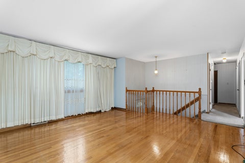 Tiny photo for 78 S Clarendon Avenue, Addison, IL 60101 (MLS # 12739643)