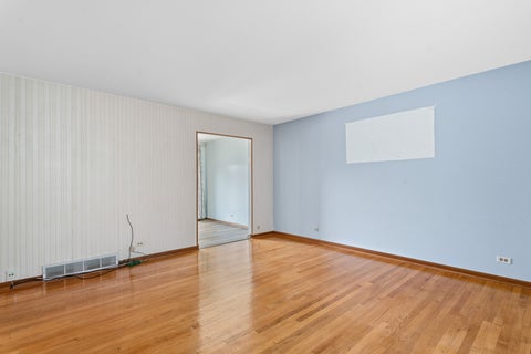 Tiny photo for 78 S Clarendon Avenue, Addison, IL 60101 (MLS # 12739643)