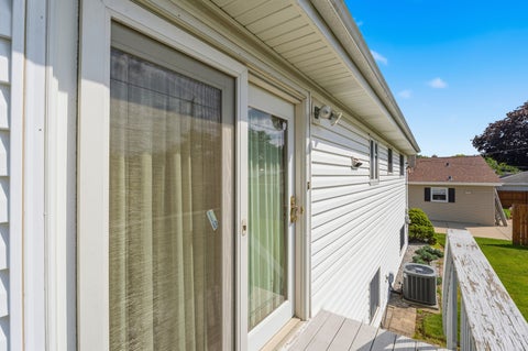 Tiny photo for 78 S Clarendon Avenue, Addison, IL 60101 (MLS # 12739643)