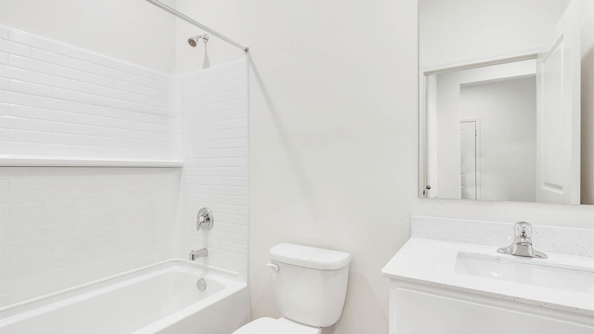 6286 Redwood Trail