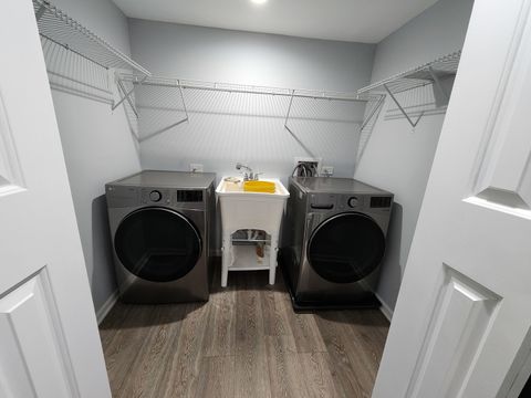 Tiny photo for 88 Gromer Road, Elgin, IL 60120 (MLS # 12622673)