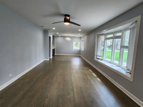 Tiny photo for 88 Gromer Road, Elgin, IL 60120 (MLS # 12622673)