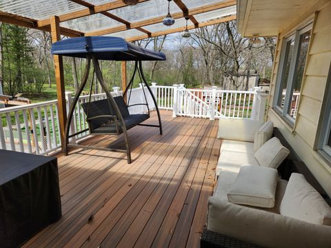 Tiny photo for 88 Gromer Road, Elgin, IL 60120 (MLS # 12622673)