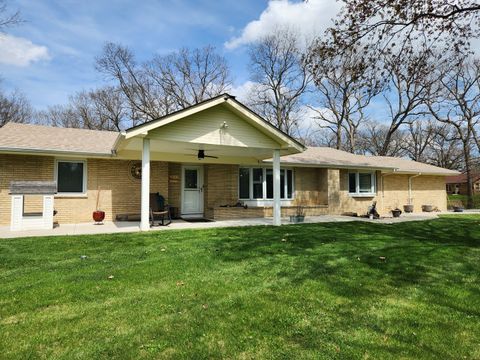 Photo of 88 Gromer Road, Elgin, IL 60120 (MLS # 12622673)