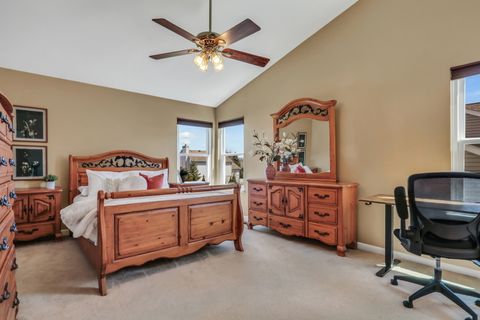 Tiny photo for 460 Arlington Lane, Grayslake, IL 60030 (MLS # 12595619)